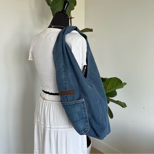 DIY denim shoulder bag